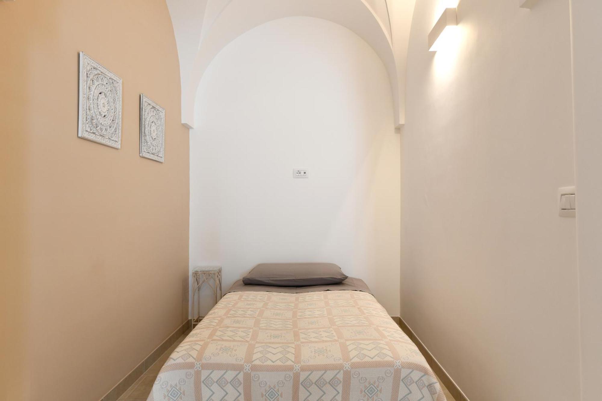 Appartamento La Scala Del Borgo Cisternino Esterno foto